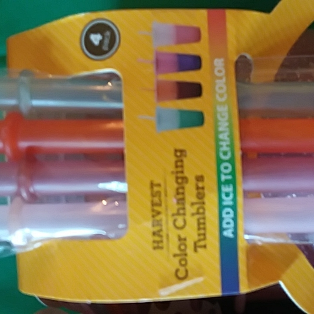 Color changing tumblers